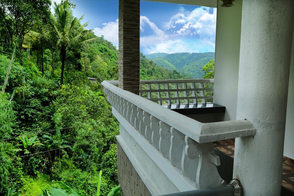 Spring And Valley View Thekkady Eksteriør billede